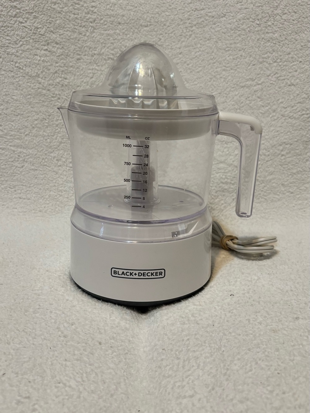 Black & Decker White and Clear Electric Citrus Juicer